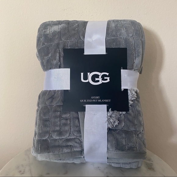 UGG Dog Ugg Quilted Pet Throw Dog Blanket 4 X 50 Poshmark